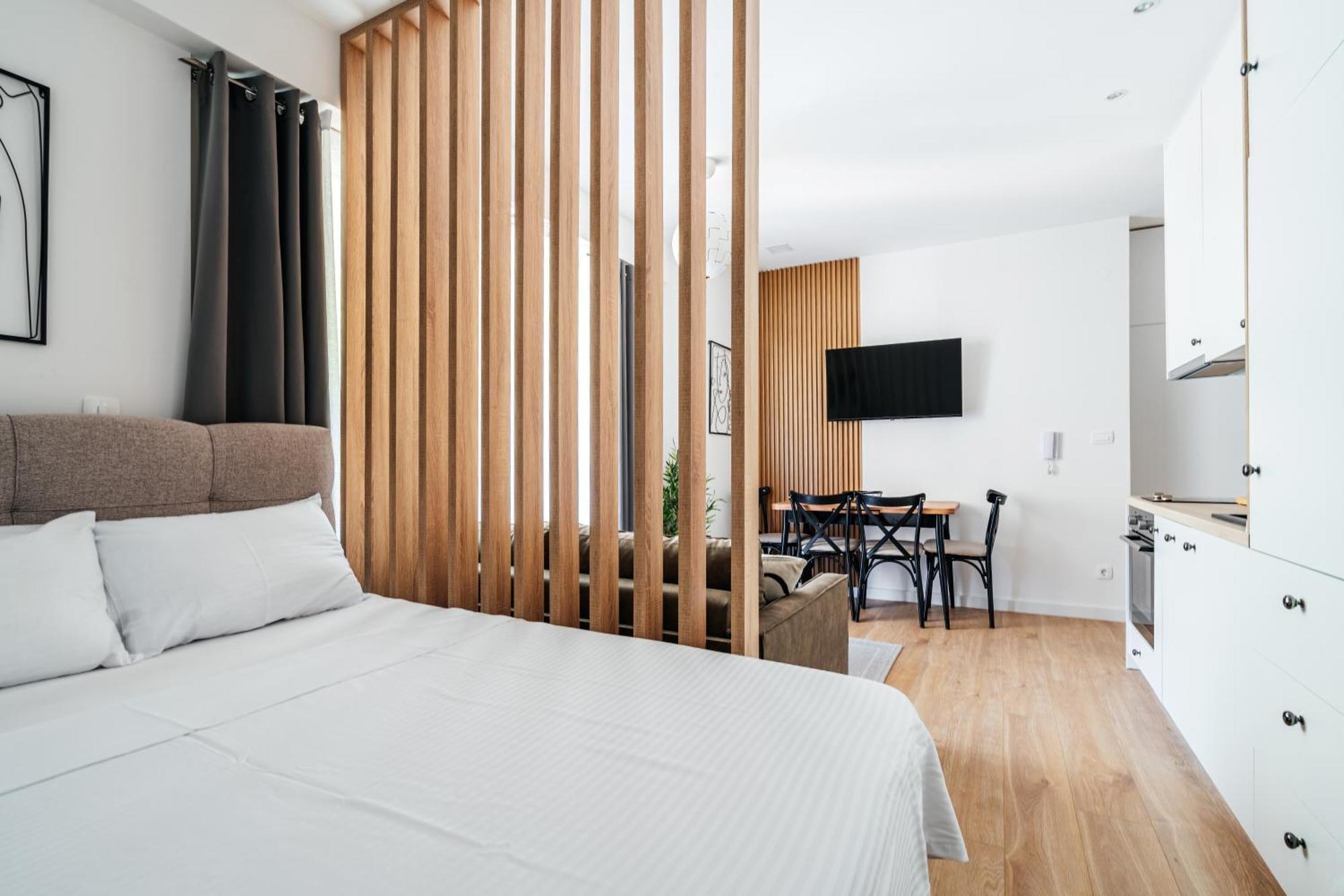 Aura Tower Aparments By In Property 라파일로비치 외부 사진